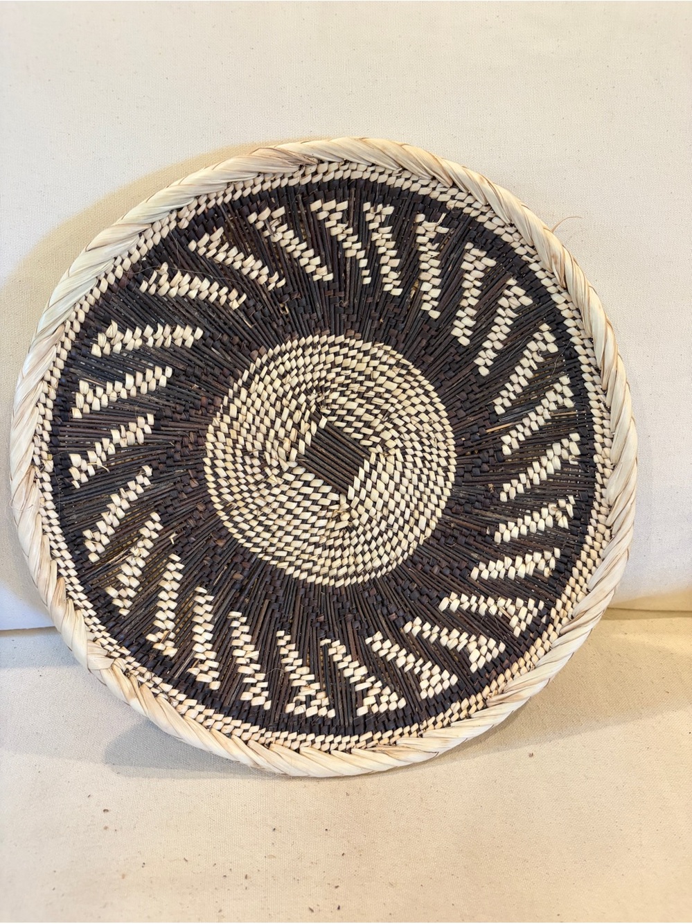 NEW African Woven Basket. Tonga people of Zambia 13” Across